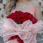 دسته گل رز عاشقانه صورتی | طراحی لوکس برای سفر عاطفی به یادماندنی