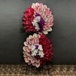 استند گل مراسم شادی با طراحی لوکس و گل‌آرایی لاکچری