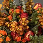 خرید دسته گل سیمبیدیوم نارنجی خاص از گلفروشی آنلاین فلورانس