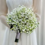 دسته گل عروس موگه – زیبایی طبیعی و روحیه آرام‌بخش در روز خاص
