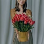 گلدان زیبای گل لاله صورتی مناسب تزئین دکوراسیون
