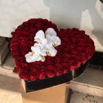 باکس گل رز قلبی فلورانس – نماد عشق جاودانه