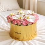باکس گل رز مینیاتوری و ارکیده – زیبایی لوکس در یک جعبه