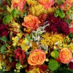 دسته گل بهاری گالری گل فلورانس با گل‌های پاستلی، شاد و لطیف