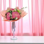 "دسته گل صورتی – شکوه و زیبایی در هر گلبرگ"