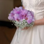 "دسته گل عروس ارکیده صورتی - زیباترین نماد عشق و زیبایی در روز عروسی"