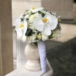 دسته گل عروس زیبای ارکیده با طراحی شیک و جذاب