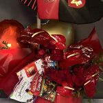 "فریم گل رومانتیک ولنتاین، هدیه‌ای شیک و خاص برای ابراز عشق."