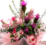 دسته گل رز و جینجر – ترکیب جذاب گل‌های رز و جینجر برای لحظات ویژه