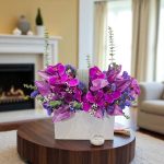 باکس گل بنفش فلورانس شامل گل‌های ارکیده بنفش و طراحی خاص برای هدیه