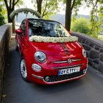 "ماشین عروس ریسه‌ای فلورانس با تزیینات گل طبیعی برای روز عروسی خاص شما"