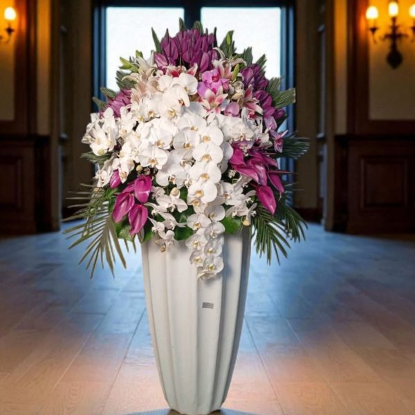 استند گل فایبرگلاس تم بنفش با طراحی لوکس