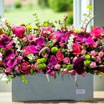 باکس گل بنفش شیک با طراحی خاص و گل‌های معطر