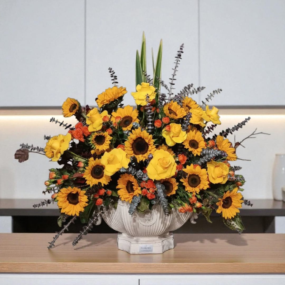 گلدان رزین ورساچه گل زرد کد6440 گلدان رزین ورساچه گل زرد شیک و لوکس