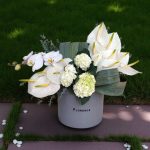 باکس گل تم طوسی و سفید لوکس