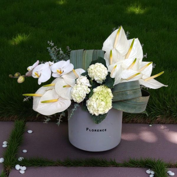 باکس گل تم طوسی و سفید لوکس