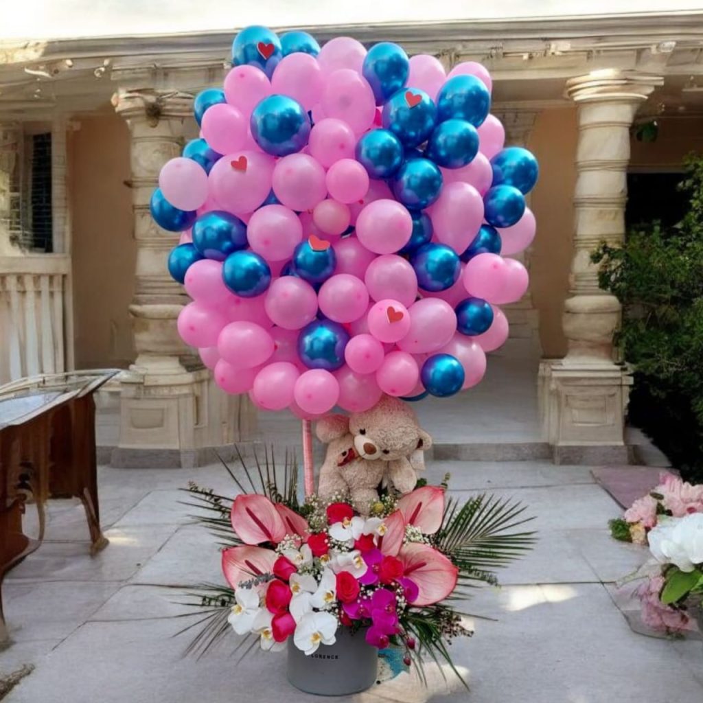 استند بادکنک و گل فلورانس با طراحی لاکچری