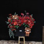 باکس لاکچری رز خرسی ولنتاین، هدیه‌ای خاص شامل خرس تدی و رز طبیعی ماندگار از گلفروشی فلورانس