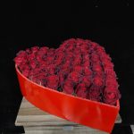 ندیس قلب گل رز قرمز، ساختار سه‌بعدی متراکم از گل رز برای هدیه ولنتاین، اثر گلفروشی فلورانس